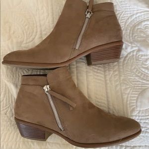 Brown Tan Suede Booties Size 7.5